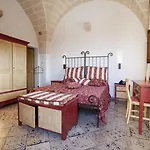 Masseria Bosco & Masseria Strazzati Hotel 4*