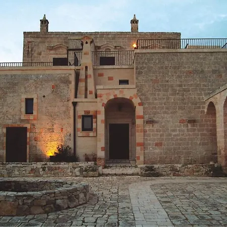 Masseria Bosco&masseria Strazzati Hotel 4*