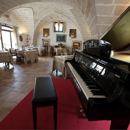 Hotel Masseria Bosco&masseria Strazzati 4*