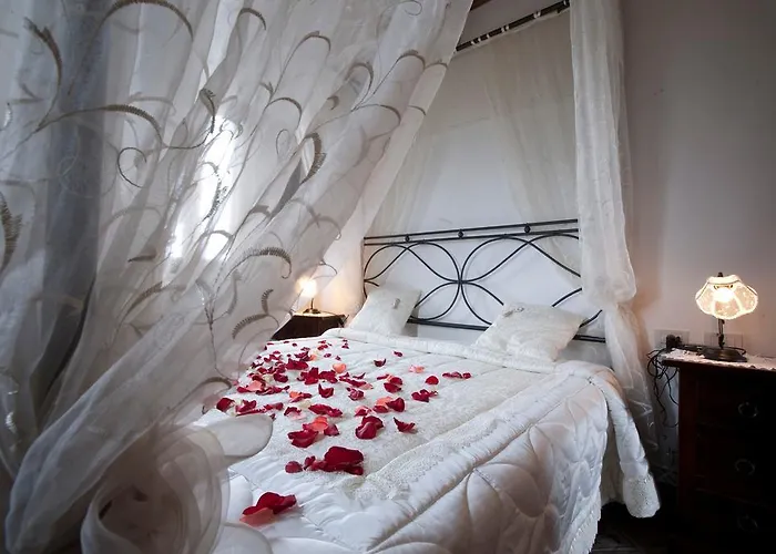 فندق Masseria Bosco & Masseria Strazzati