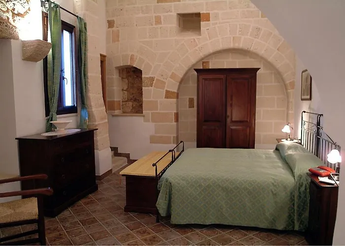 Masseria Bosco & Masseria Strazzati فندق 4*