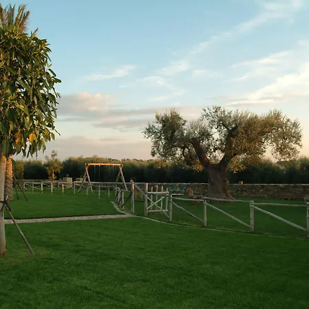 Hotel Masseria Bosco & Masseria Strazzati Avetrana