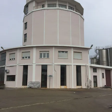 Masseria Bosco & Masseria Strazzati 4* アヴェトラーナ